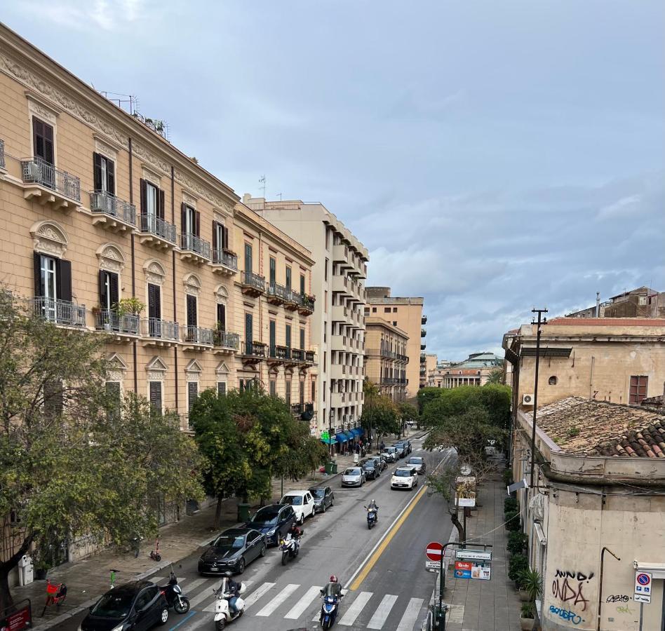 Holiday & House - Imparato Palermo Centro Politeama Dış mekan fotoğraf